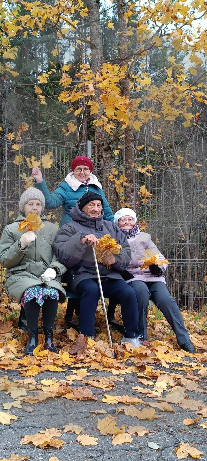 ЛОГБУ &quot;Тихвинский дом-интернат  для престарелых  и инвалидов&quot;