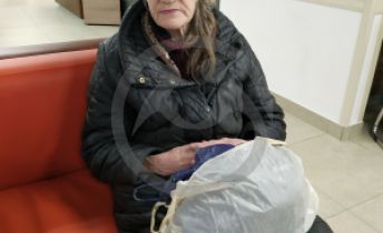 Шахова Вера Васильевна нуждается в медикаментах и вещевой помощи