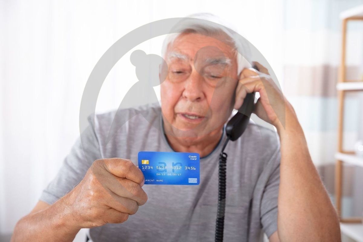 Мошенники, убеждающие пожилых людей сдать свои сбережения, задержаны.