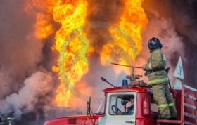 Шесть пенсионеров погибло при пожаре в Ленинградской области