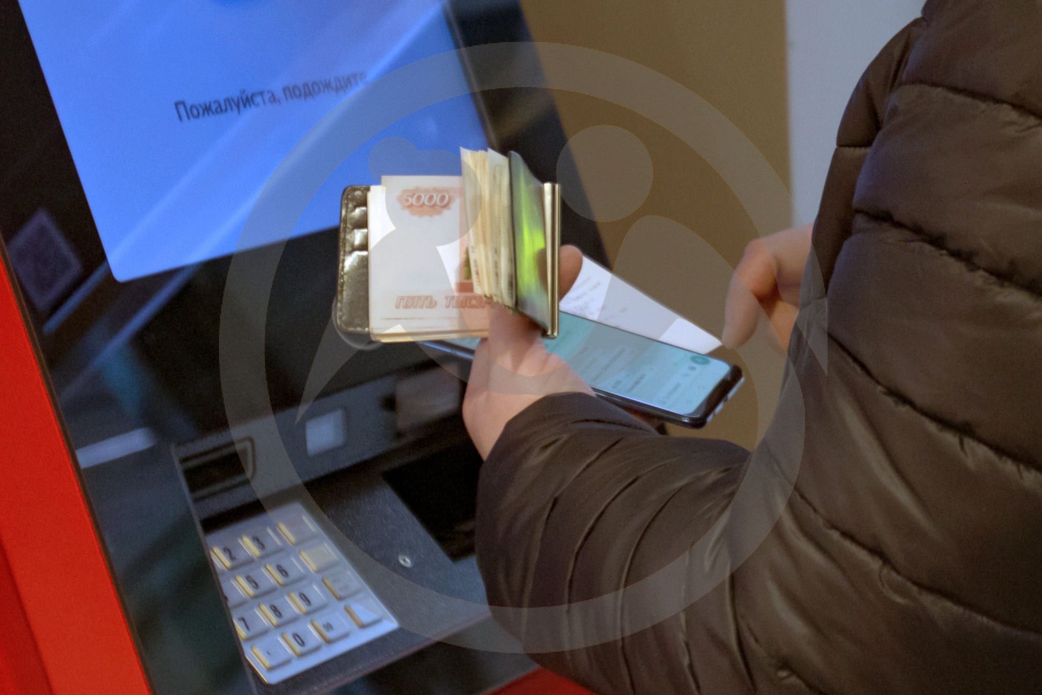 Усиление контроля банковских операций. Где грань между защитой от преступности и личной свободой?