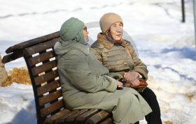 Повышение пенсионных выплат в России: кто получит дополнительную финансовую поддержку?