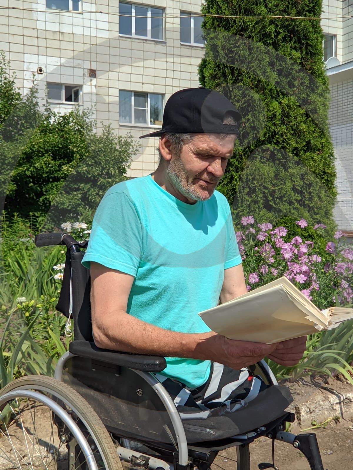 Заволжский дом-интернат для престарелых и инвалидов очень ждет новые книги для библиотеки